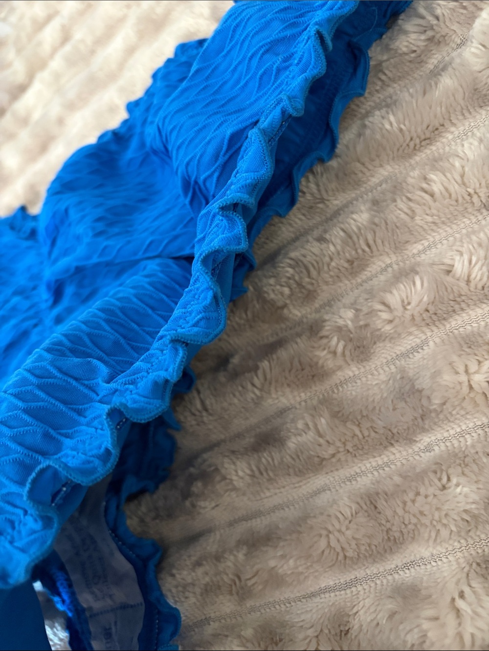 Victorias Secret Blue Ruffled Cheeky Bikini Bottoms BNWT - Picture 4 of 5